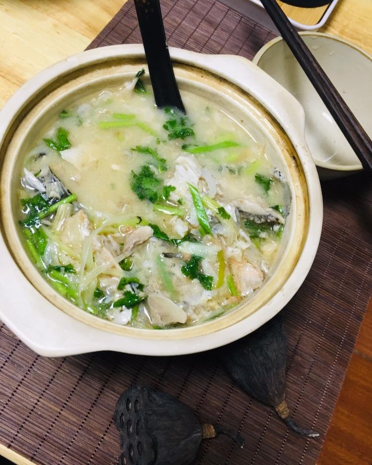 奶白鱼头汤（鲜）