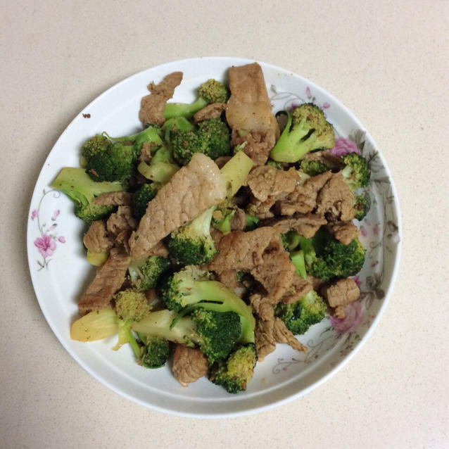 西兰花炒肉片