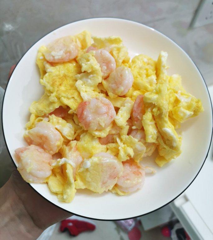 虾仁滑蛋