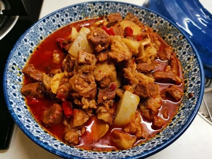 川味红烧牛腩（麻辣）