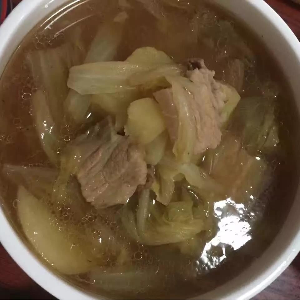 猪肉白菜炖粉条
