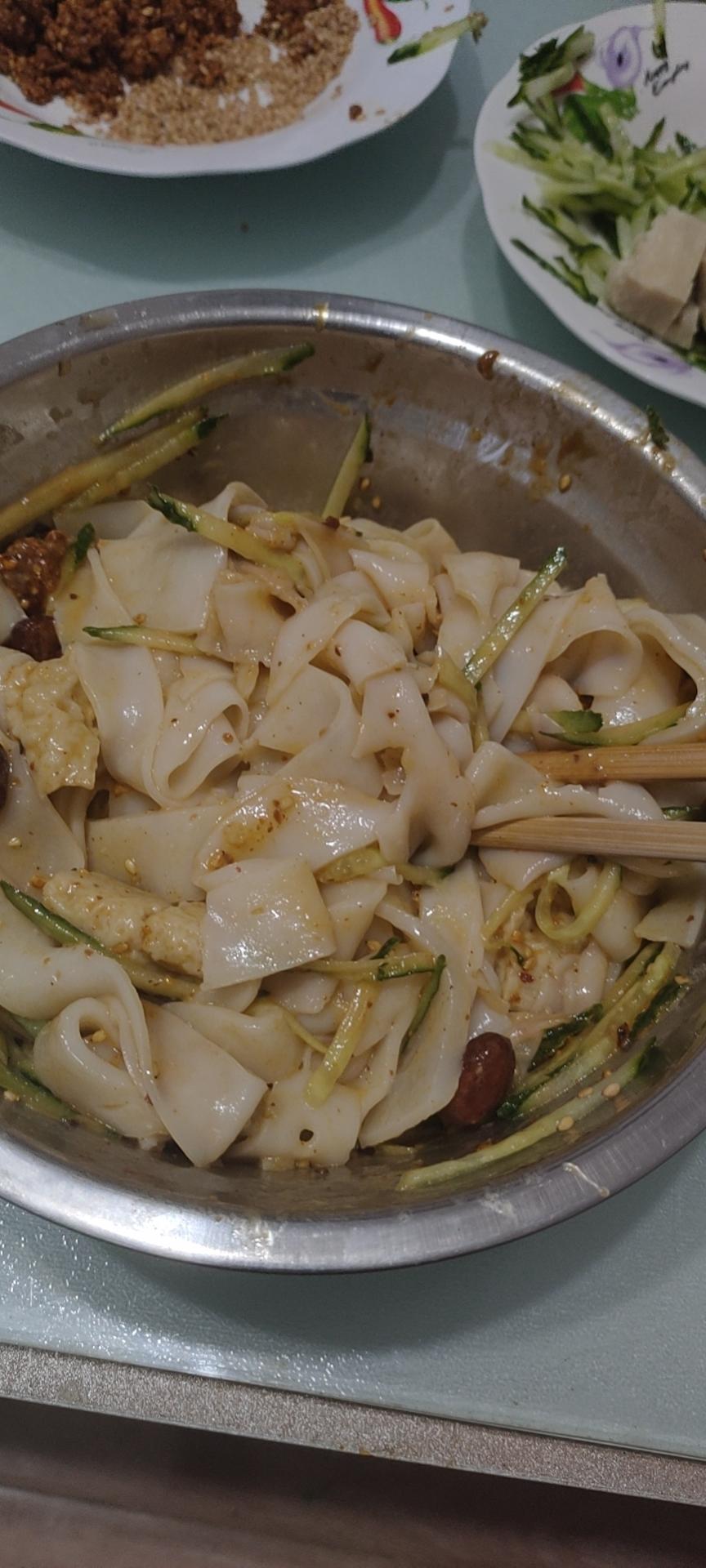 自制凉皮的做法