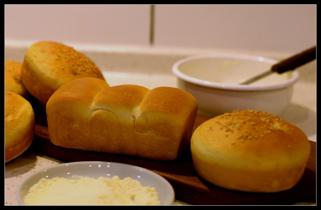 纯奶手撕吐司的做法 步骤1