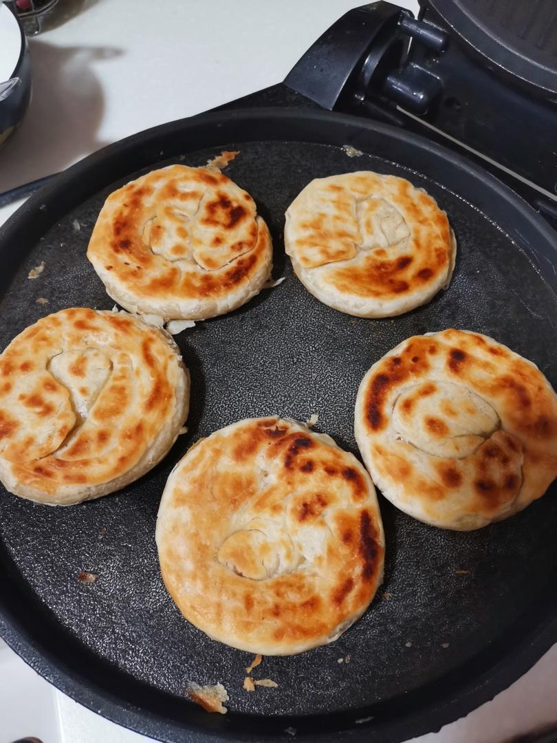 yyouwang做的堂妈小厨——五香油酥烧饼