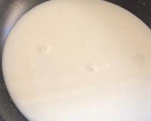 不掉羹匙的姜撞奶的做法 步骤5