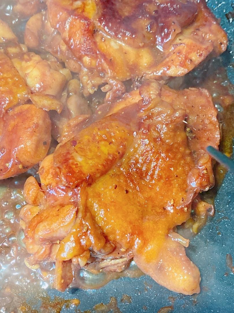 满口爆汁的叉烧鸡腿饭