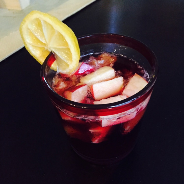 【好这口儿】西班牙海鲜饭+传统饮品Sangria