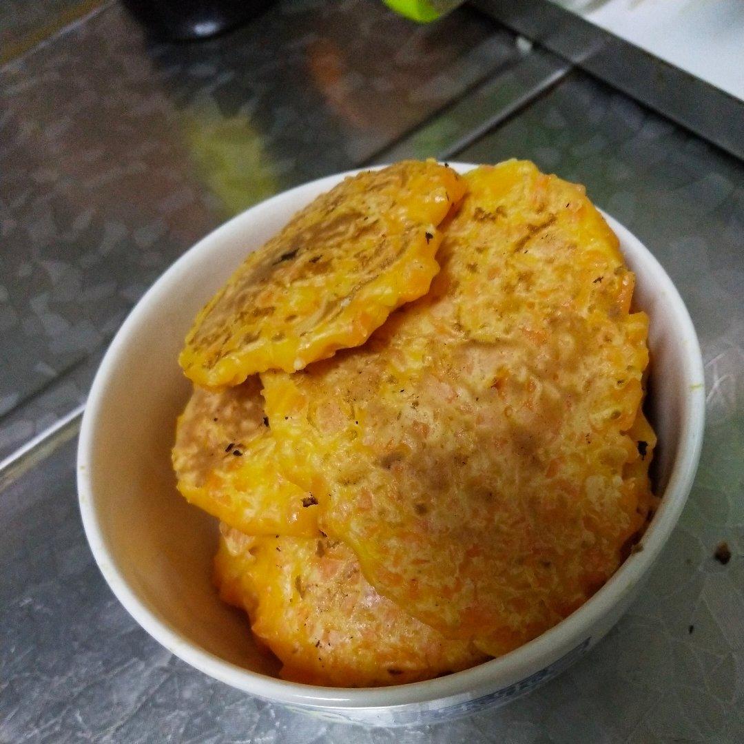 宝宝辅食早餐:胡萝卜饼