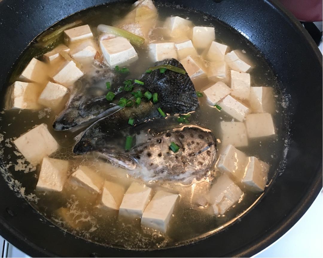 三文鱼头汤