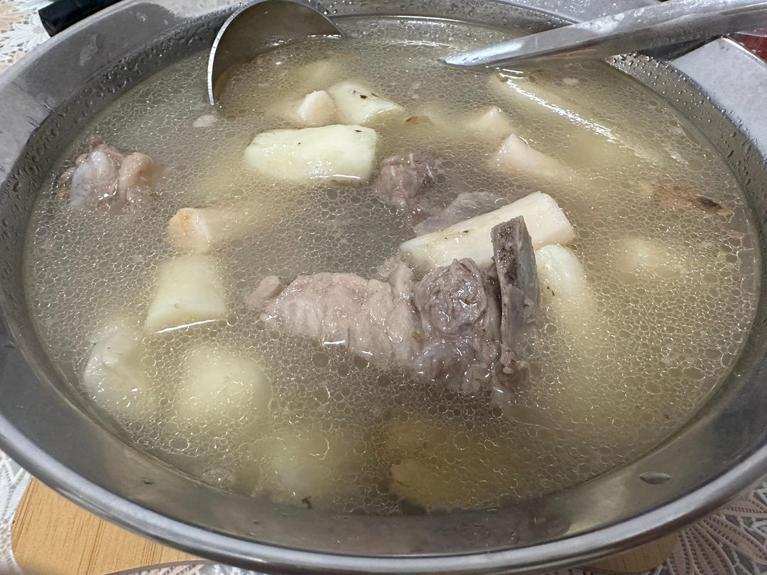 厨师长教你：“山药排骨汤”的家常做法，营养又美味