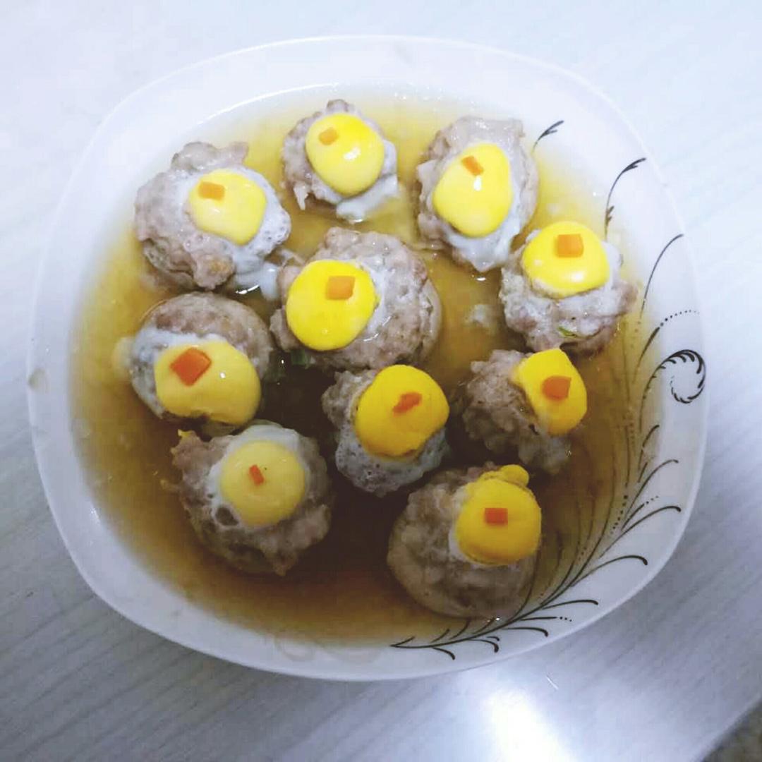 白玉镶金