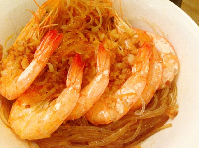 蒜蓉粉丝蒸大虾