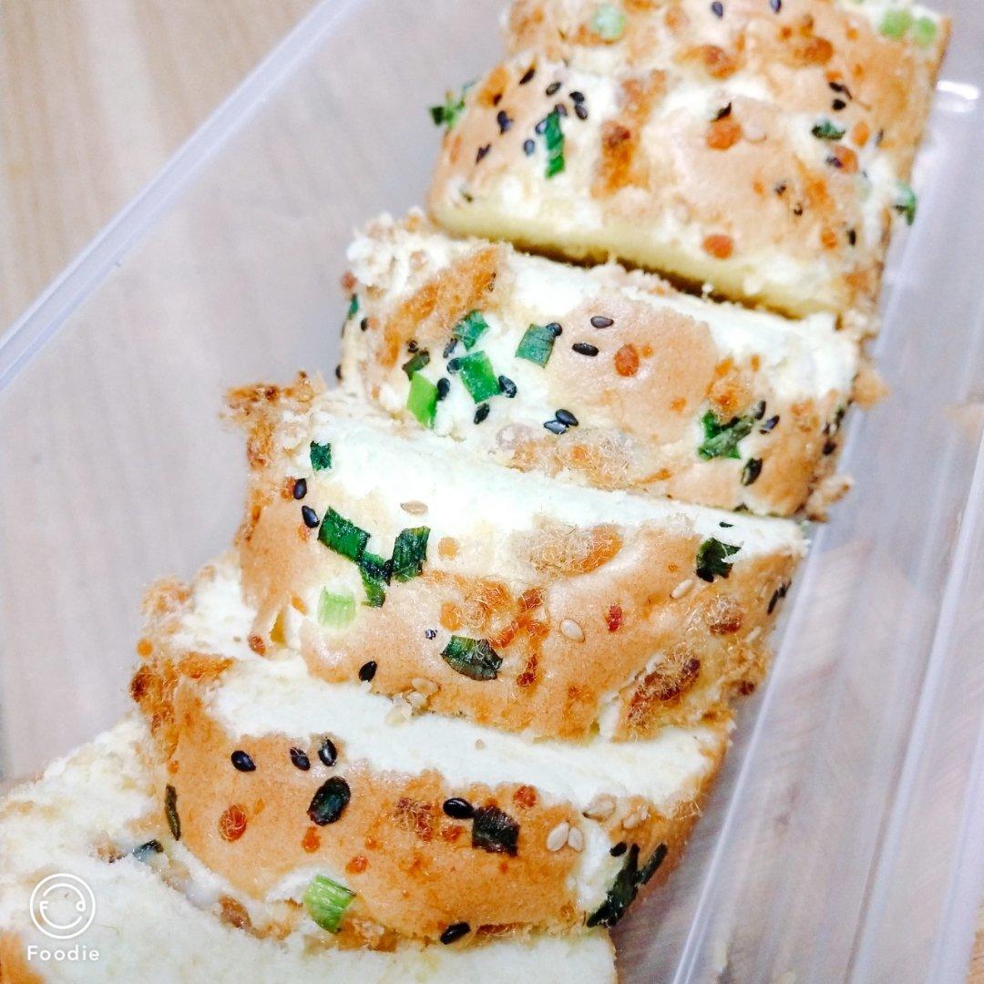 香葱肉松蛋糕卷