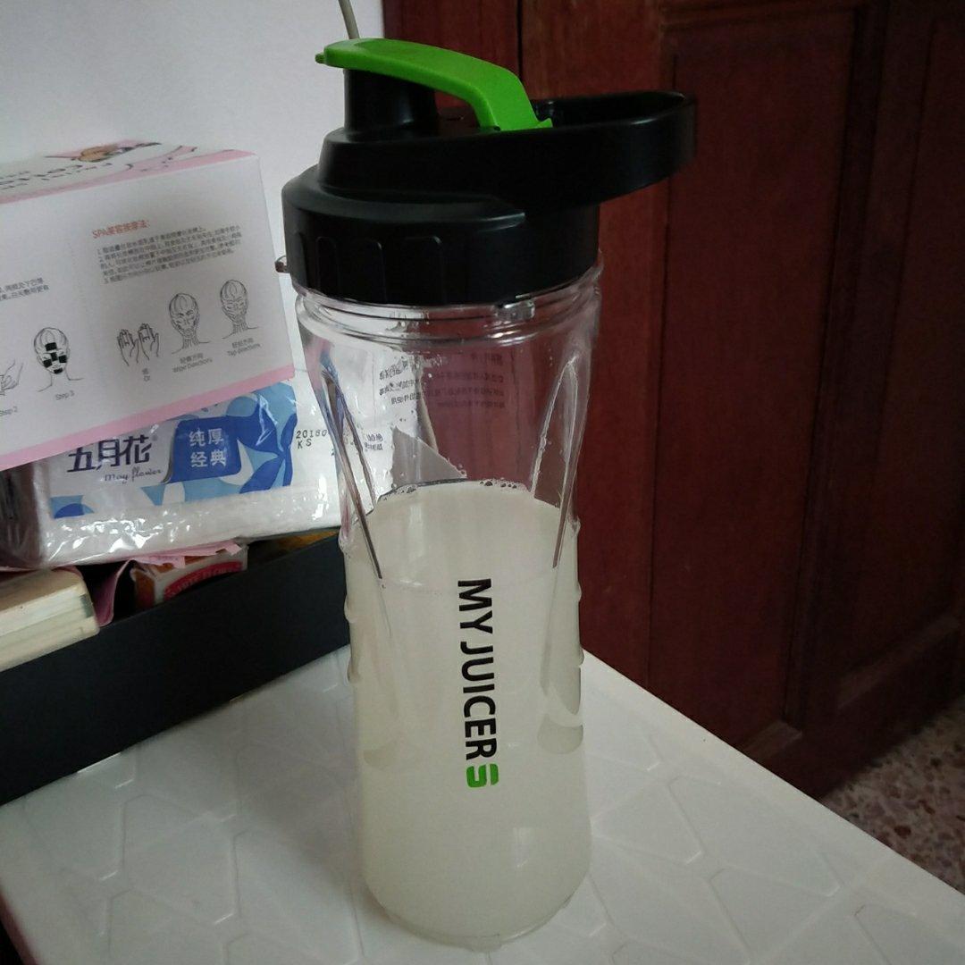 鲜榨柠檬汁