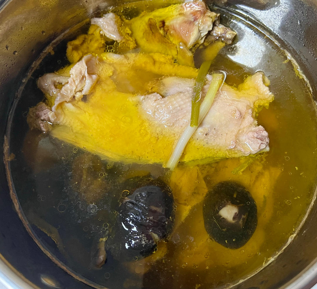 煲靓汤 老母鸡汤