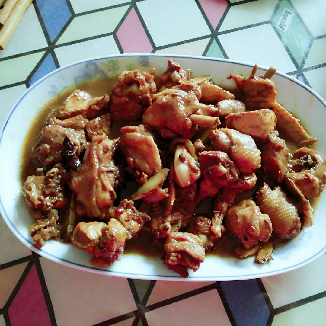 家常炖鸡