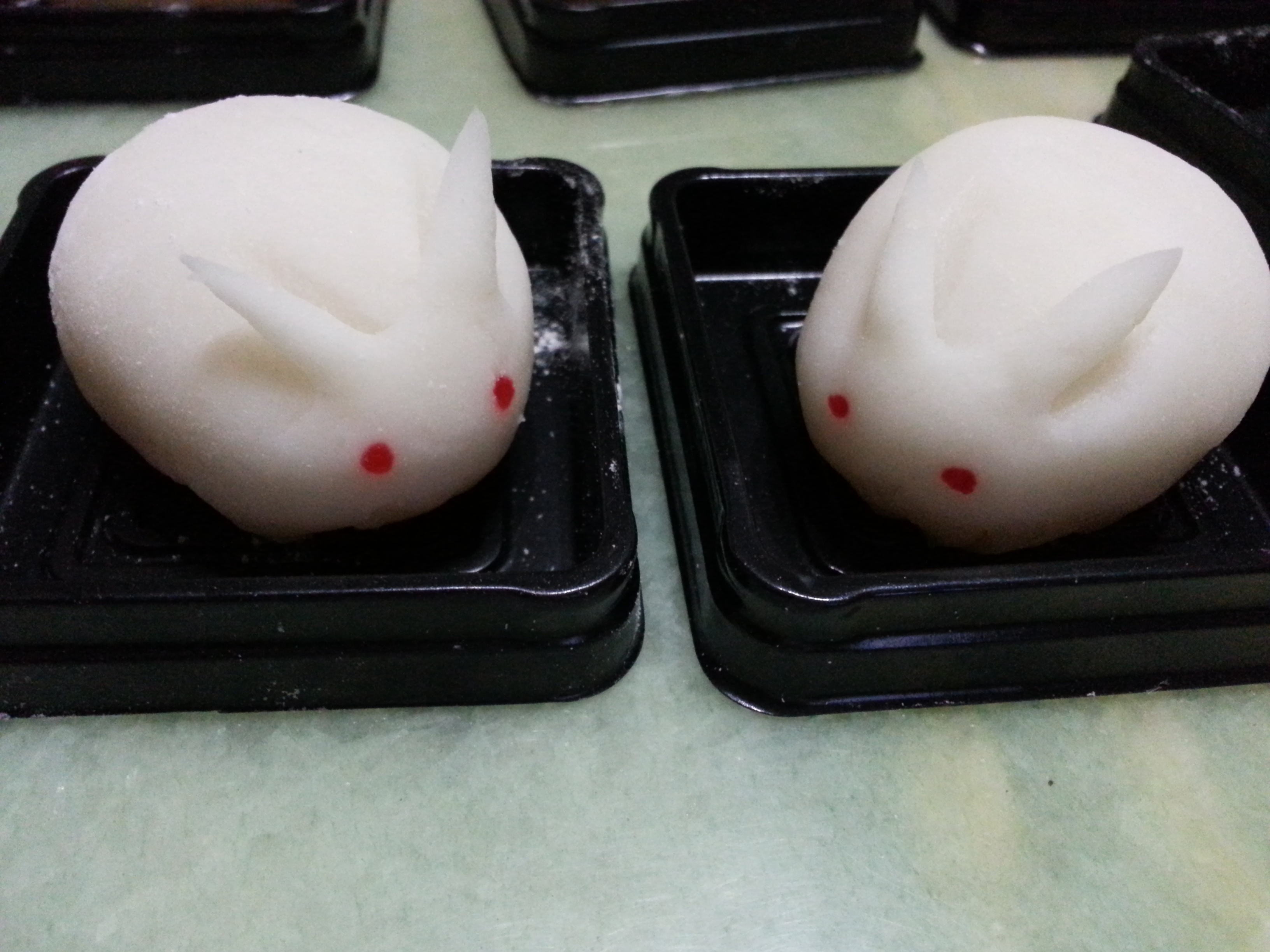 玉兔雪月饼