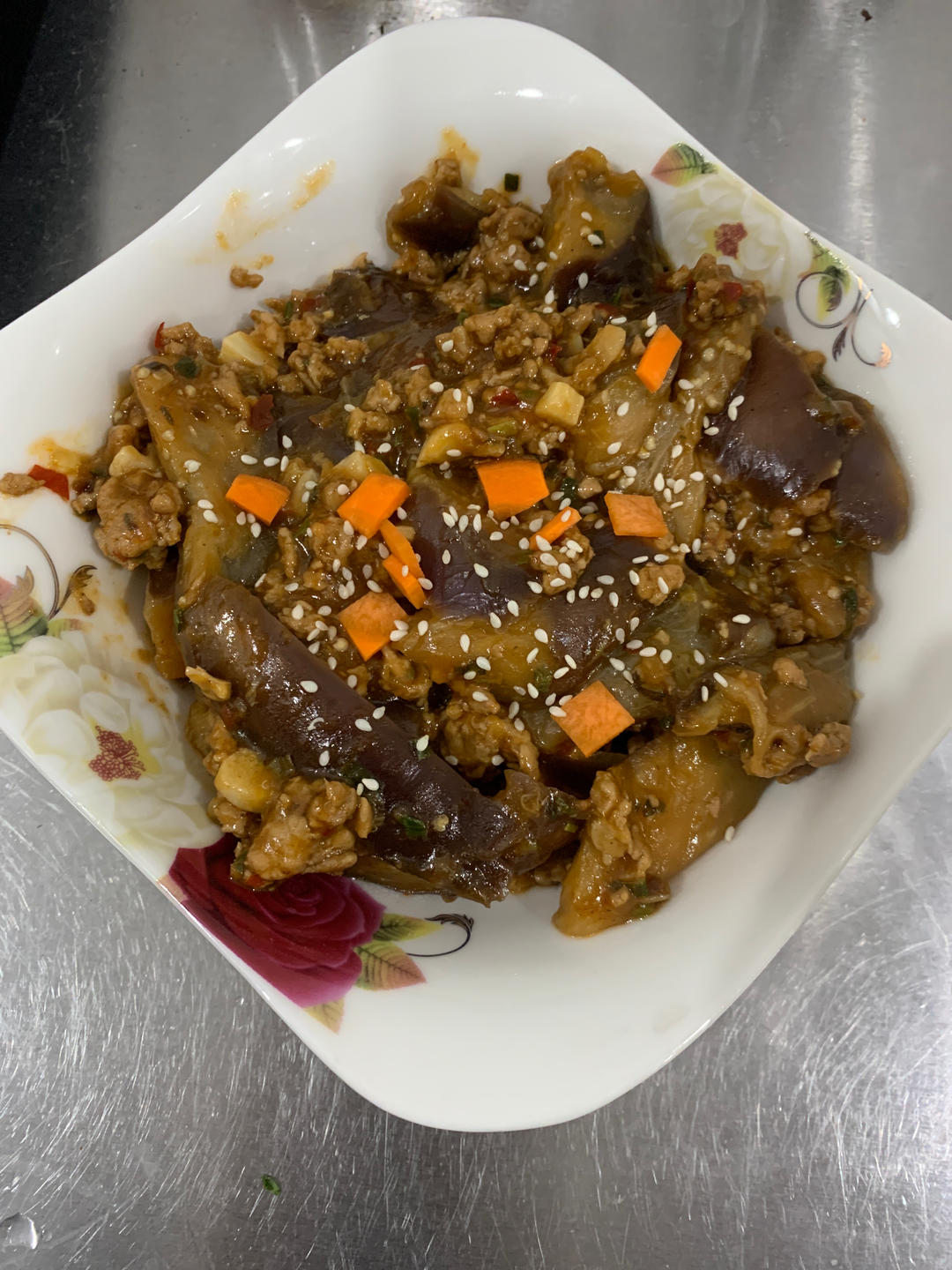 新手也能十分钟做完全家舔盘子的肉末茄子