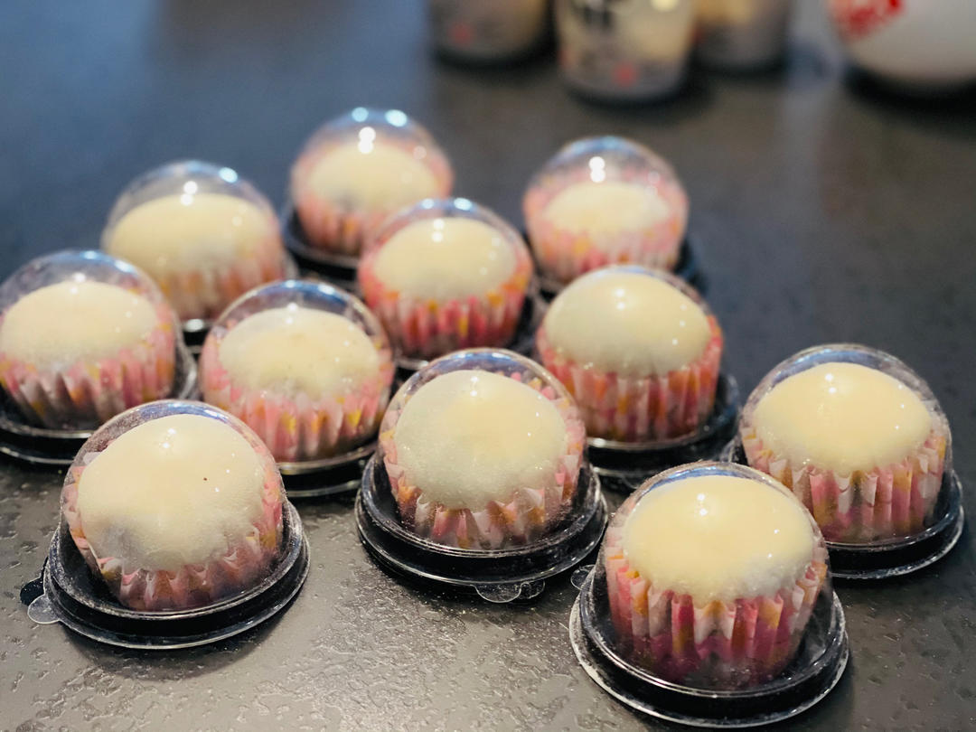 腹黑白胖子——奥利奥雪媚娘