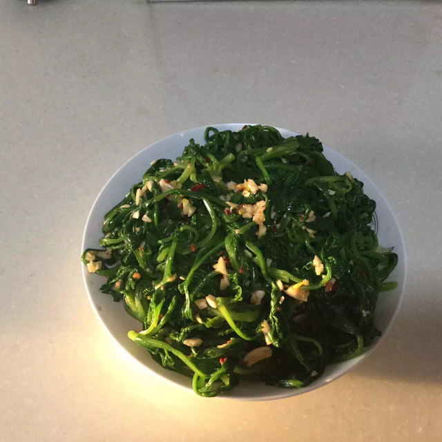 蒜末菠菜