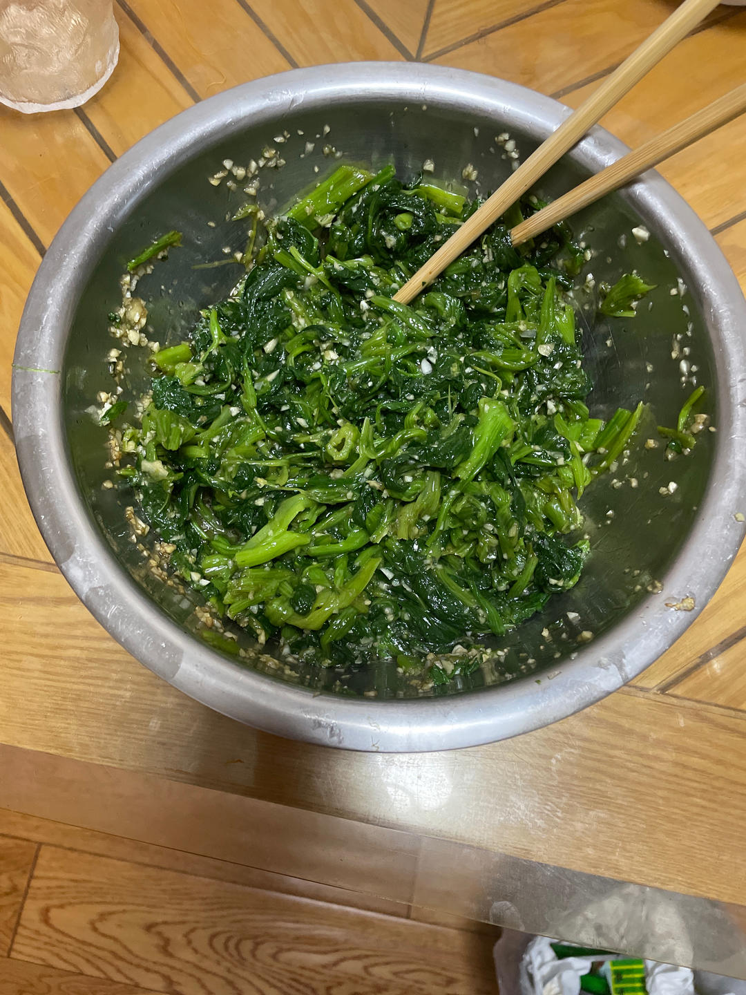 凉拌菠菜(家传秘方)