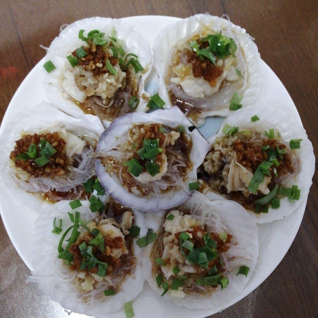 蒜蓉粉丝蒸扇贝