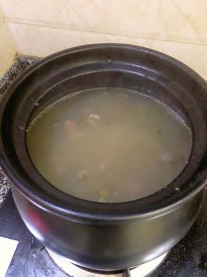 绿豆排骨汤的做法 步骤4
