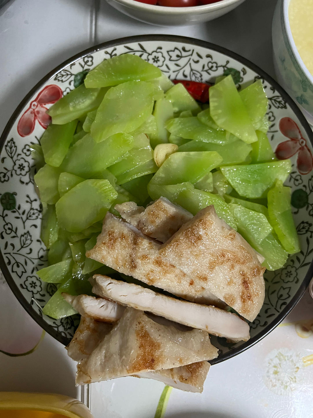 清炒莴笋