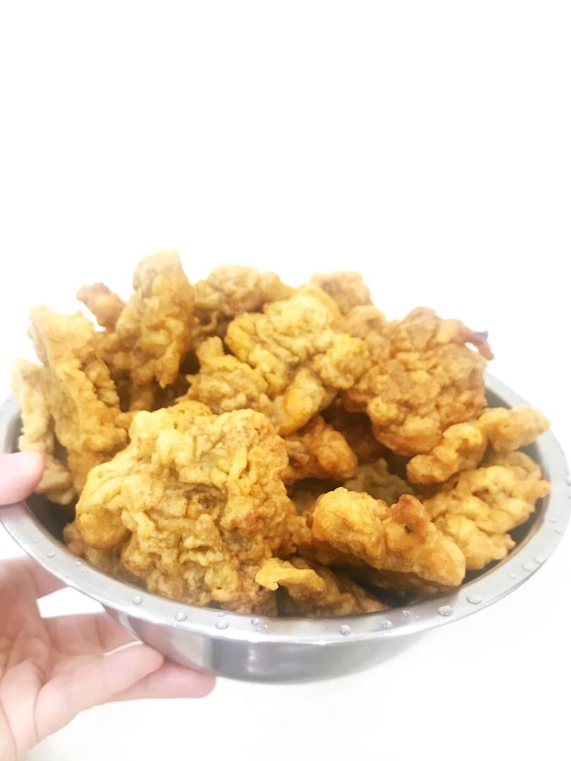 家庭现炸小酥肉又香又嫩单吃煮青菜汤烫火锅都是特别好的搭配