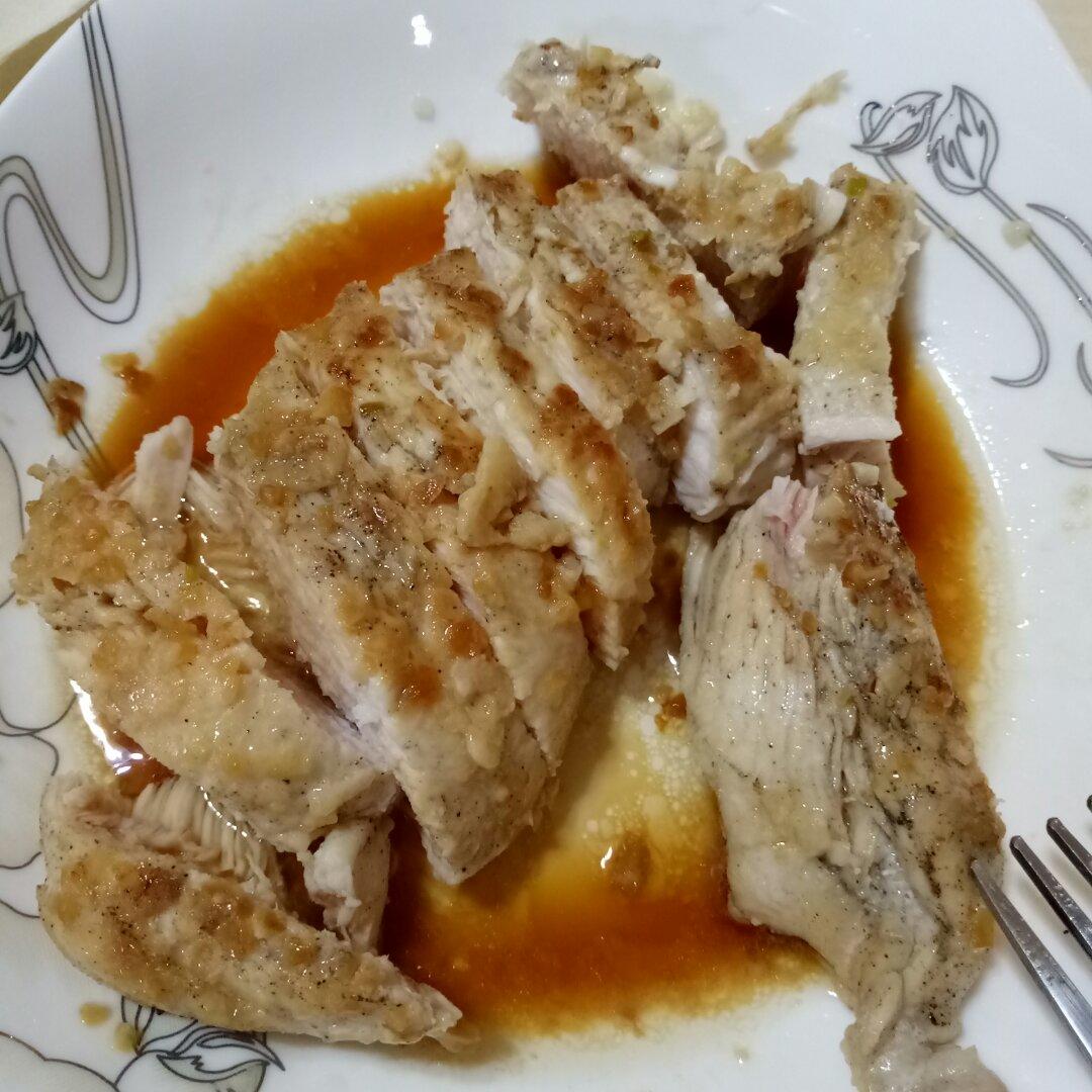 酷炫屌炸天好吃的煎鸡胸肉（香蒜蜂蜜煎鸡胸肉）