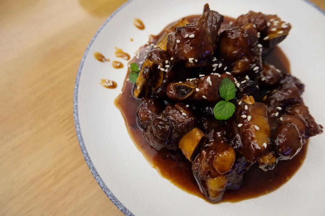 酸酸甜甜的梅子酱排骨