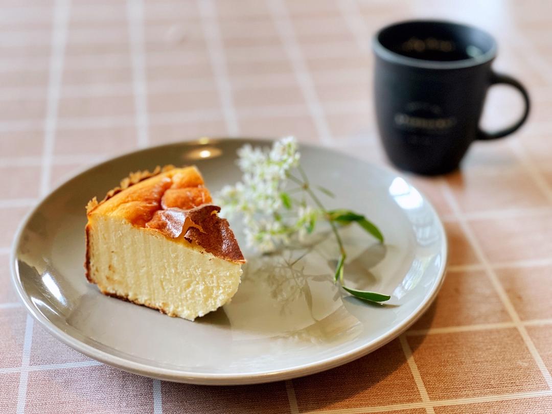 低碳无麸质（生酮）丝滑松软巴斯克芝士蛋糕