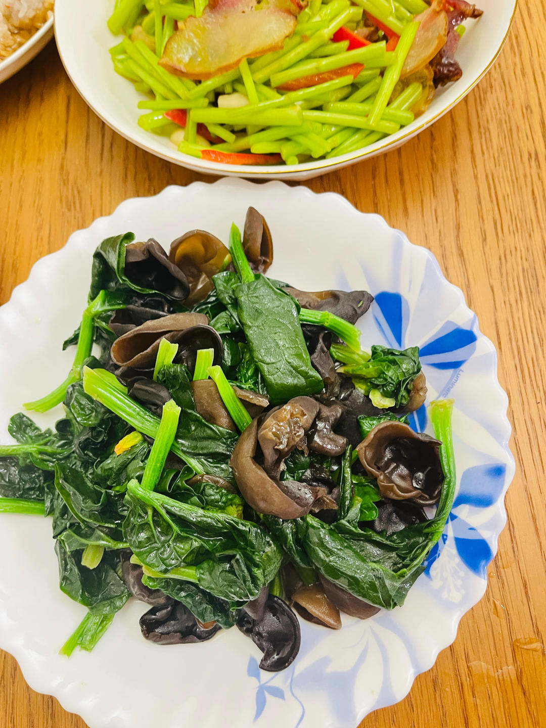 清爽开胃凉菜｜凉拌菠菜木耳