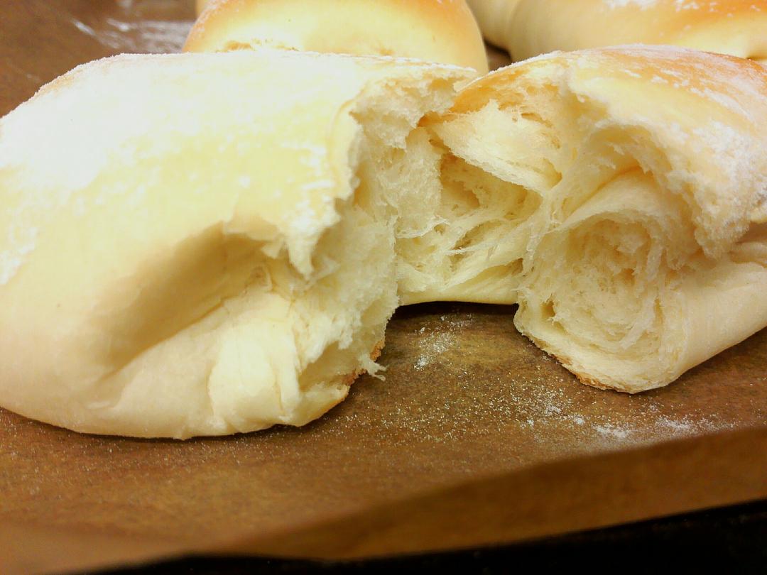 软到不知所措的牛奶卷