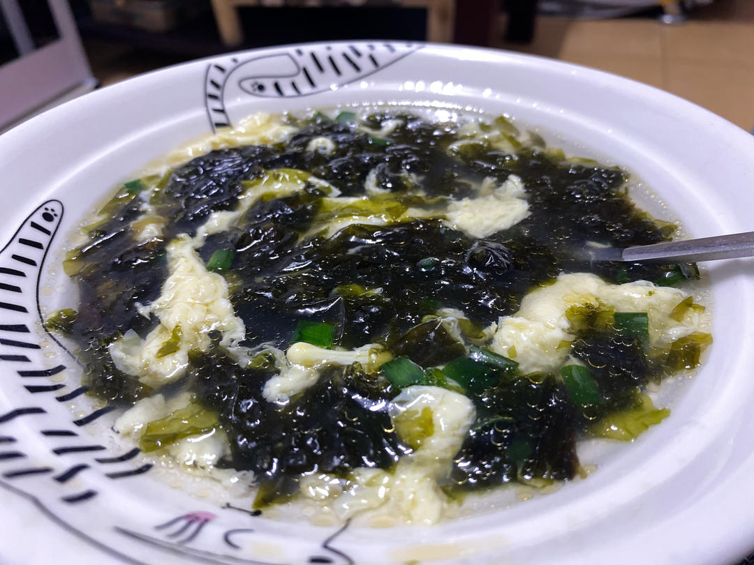 最鲜美好喝的「紫菜蛋花汤」