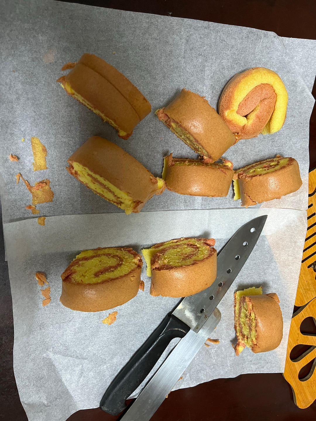 双色蛋糕卷
