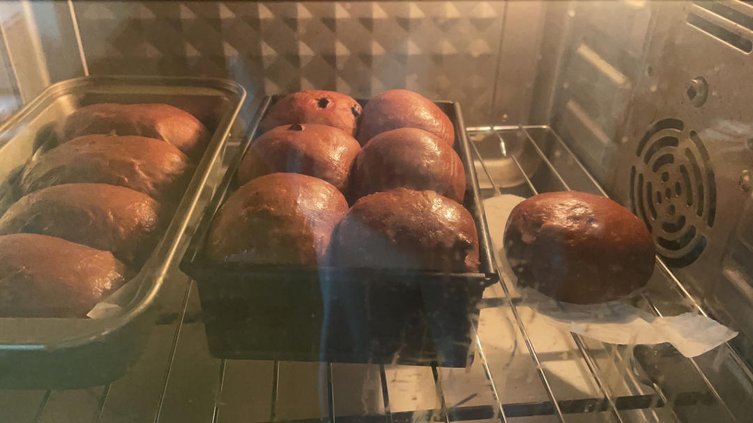 巧克力栗子面包