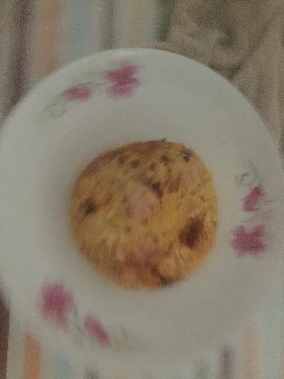 只需摆好材料去微波！惊艳全家的早餐端上桌：香肠奶酪烘蛋