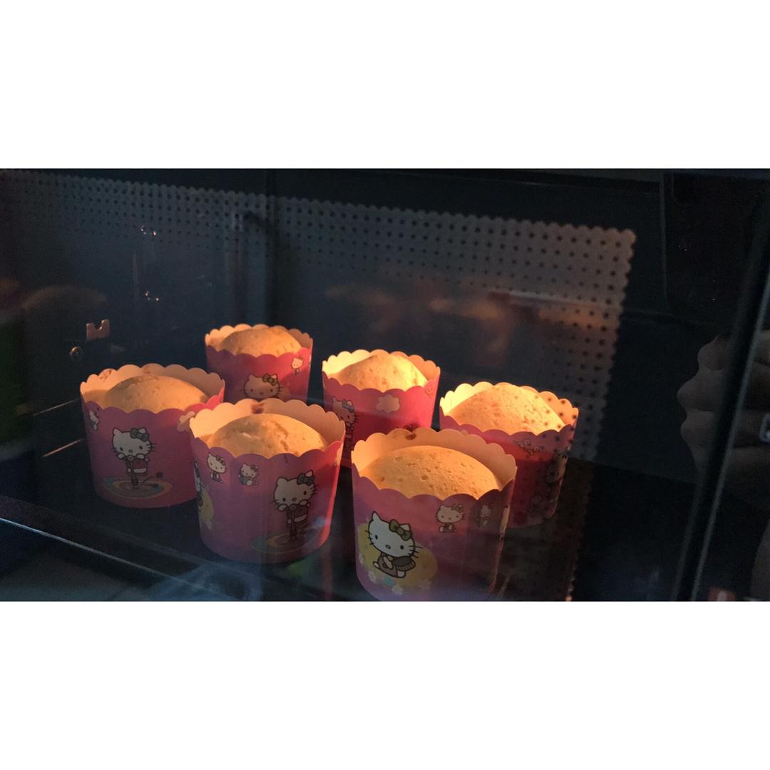 无油无水脆皮小蛋糕