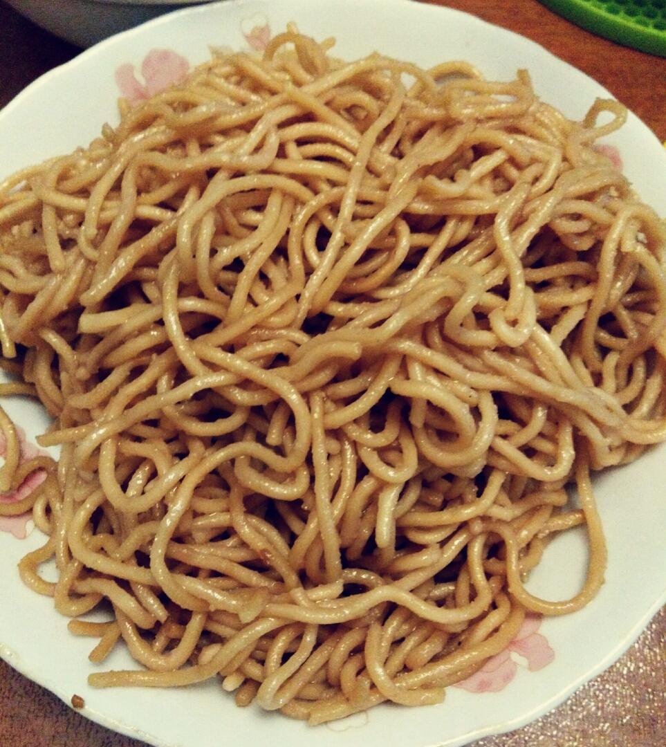 三丝炒面：炒面如何不粘锅