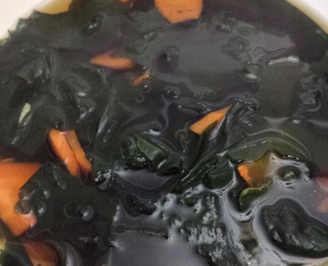 海带胡萝卜汤的做法