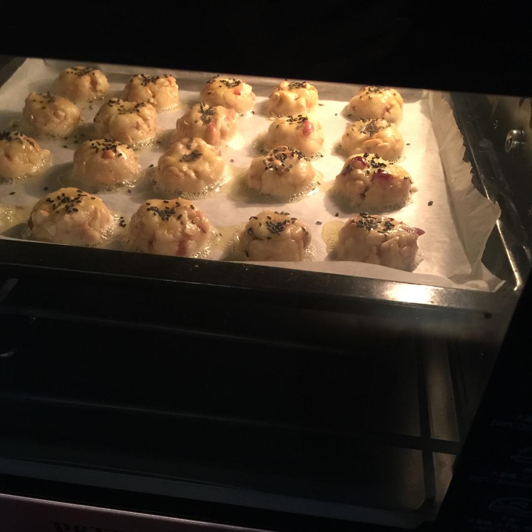 酥到头掉｜花生核桃小小酥