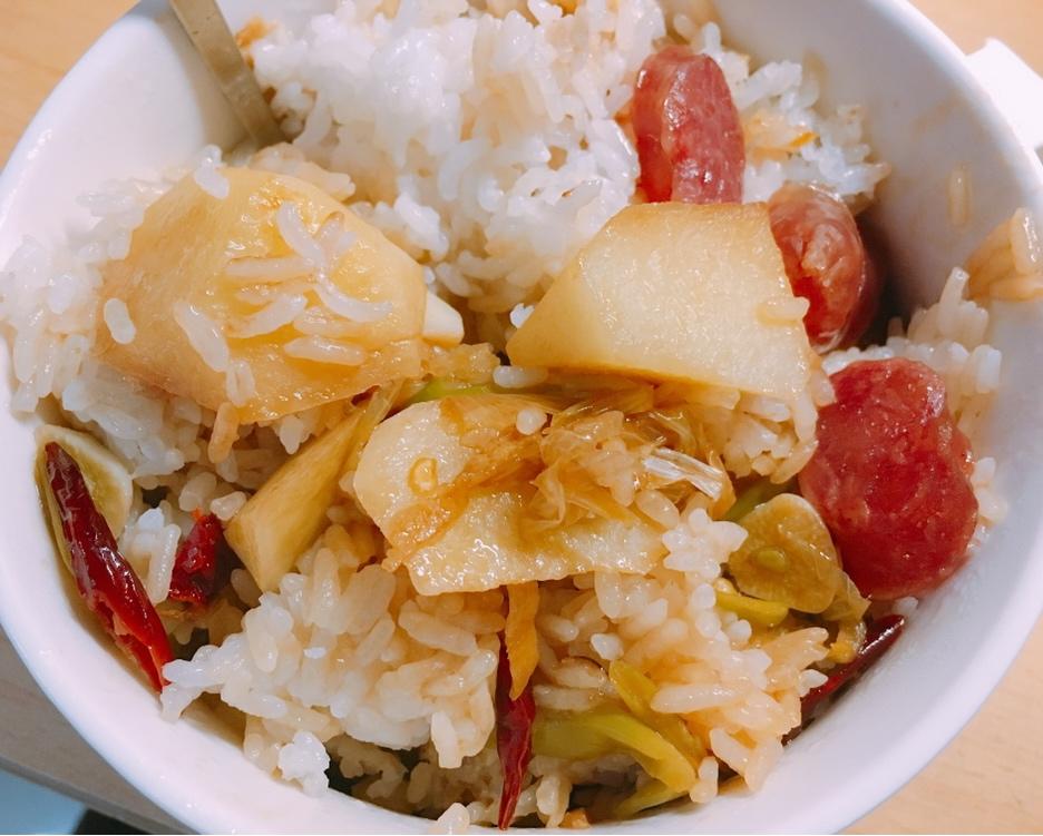 土豆焖饭（电饭锅版）