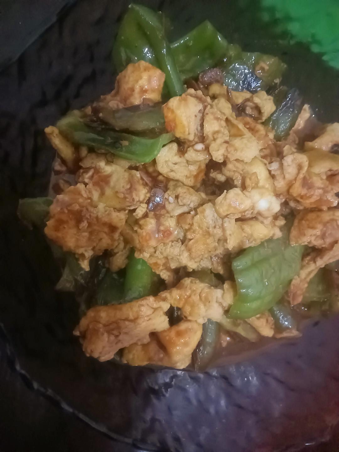超级下饭的虎皮青椒炒鸡蛋！三碗饭都不够