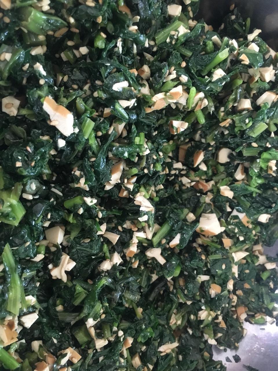 莴笋叶拌豆干（快手菜）