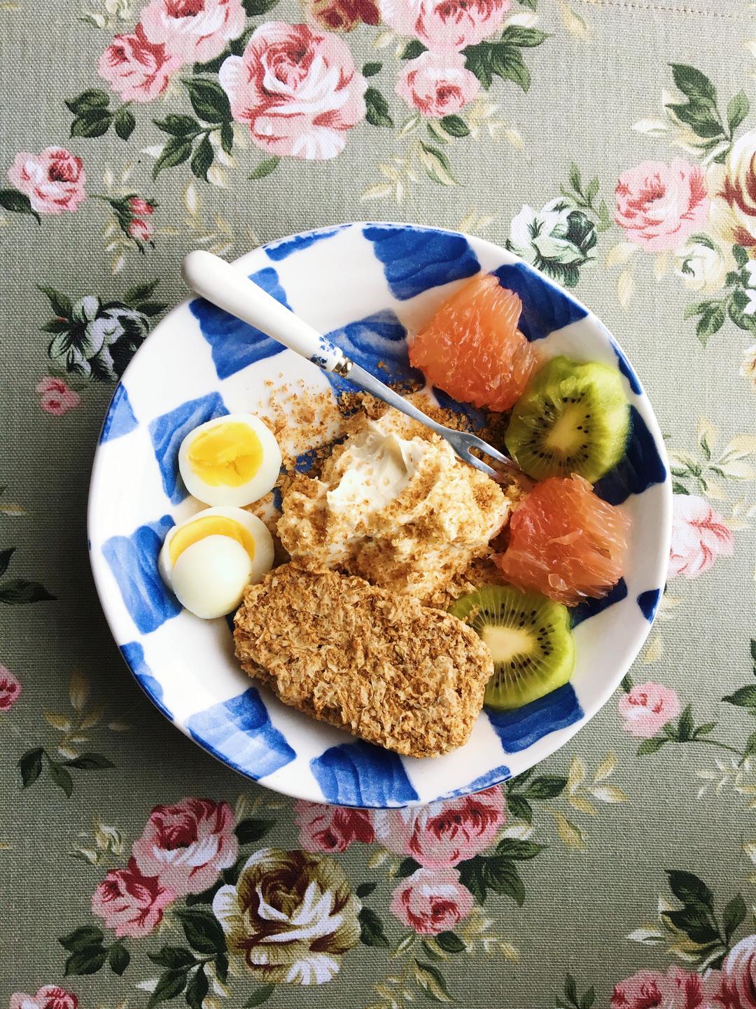 Greek Yogurt&Weetabix希腊酸奶全麦饼的做法