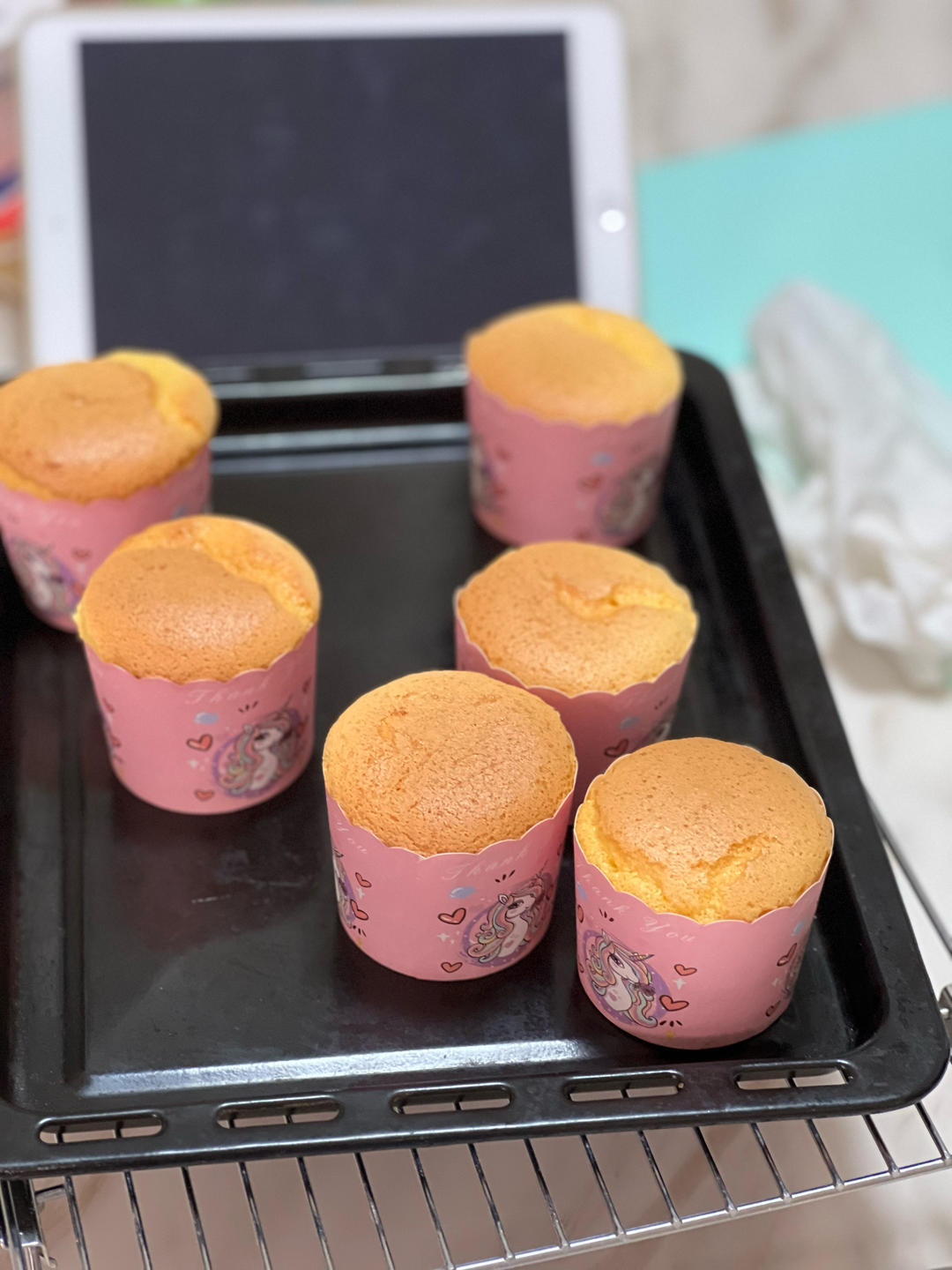 炼乳纸杯蛋糕