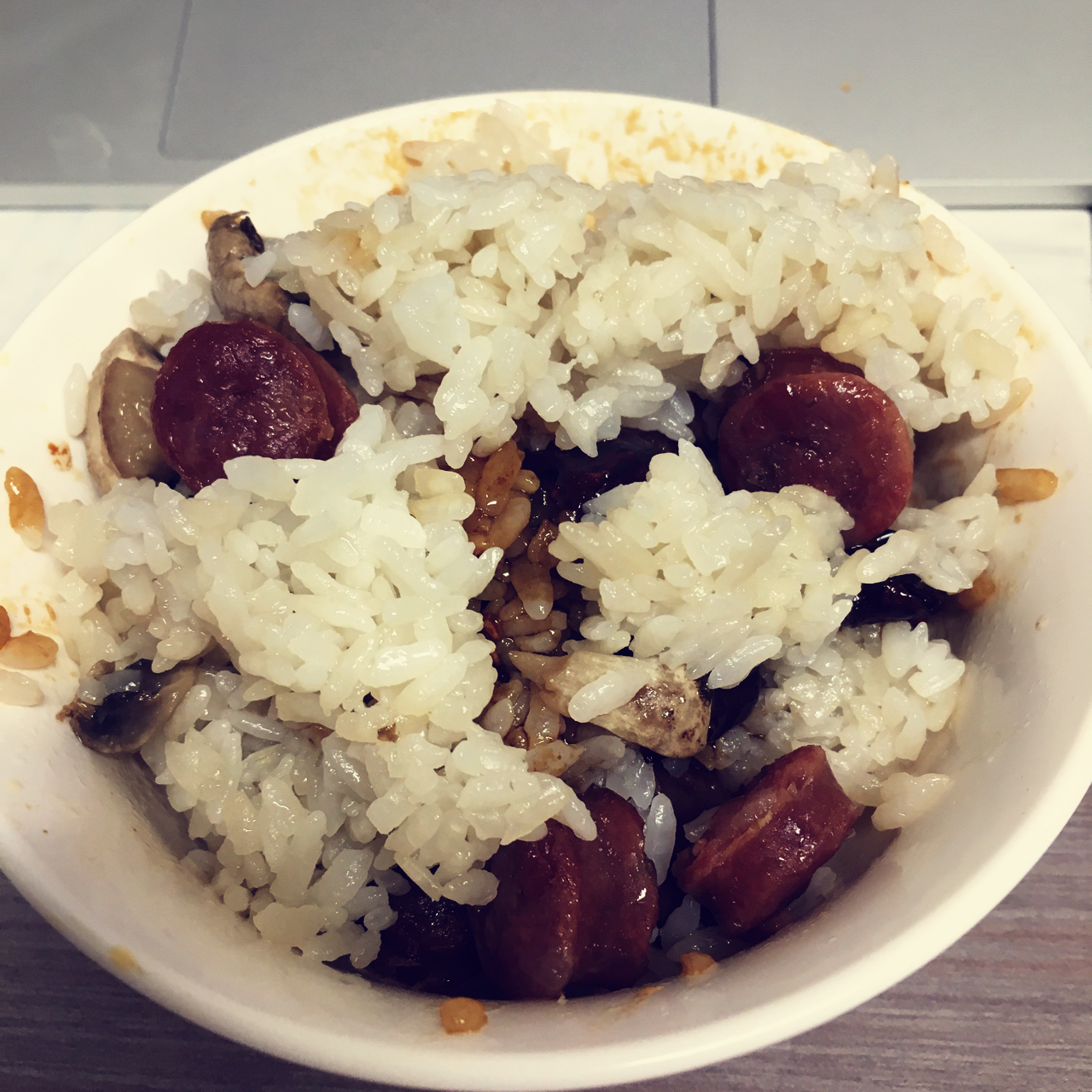 腊肠香菇焖饭