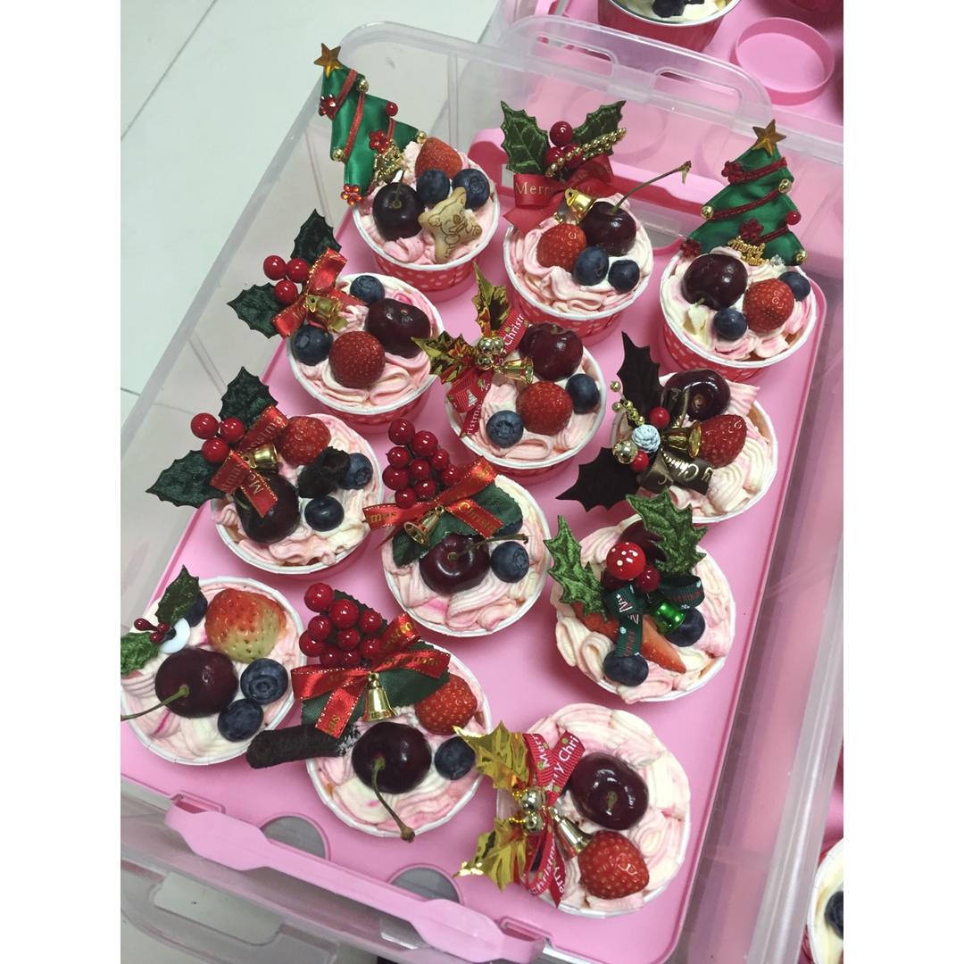 软绵绵戚风纸杯蛋糕