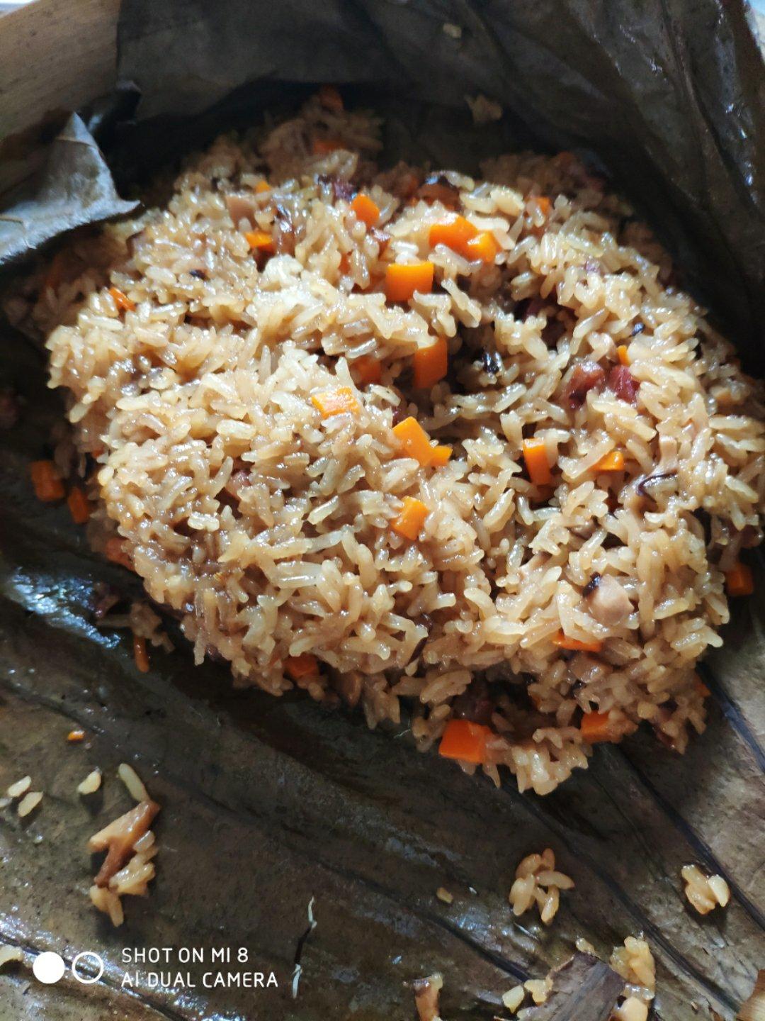 腊味荷叶蒸饭